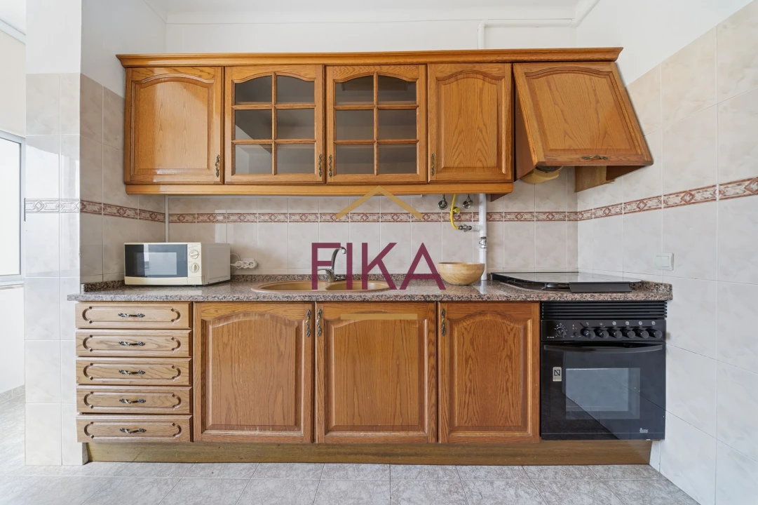 Apartamento T3 para Venda em Seixal Foto 20