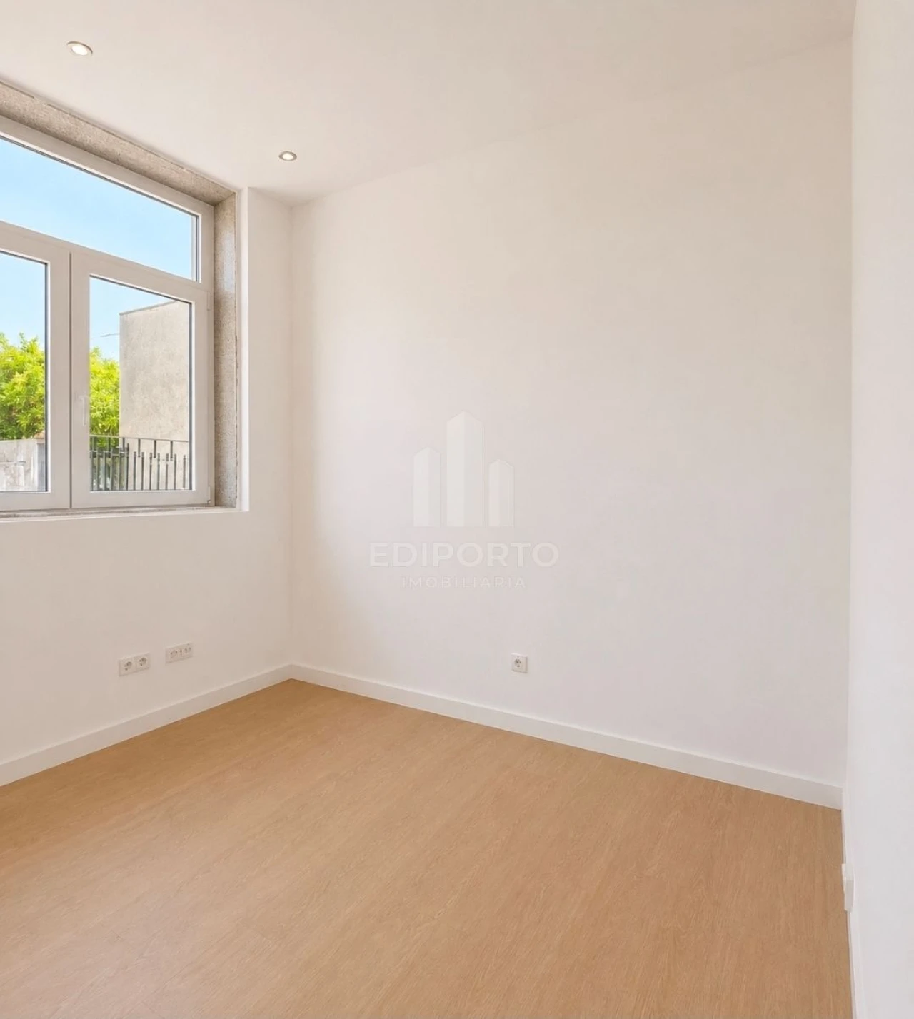 Apartamento T3 para Venda em Santa Marinha e São Pedro da Afurada Foto 8