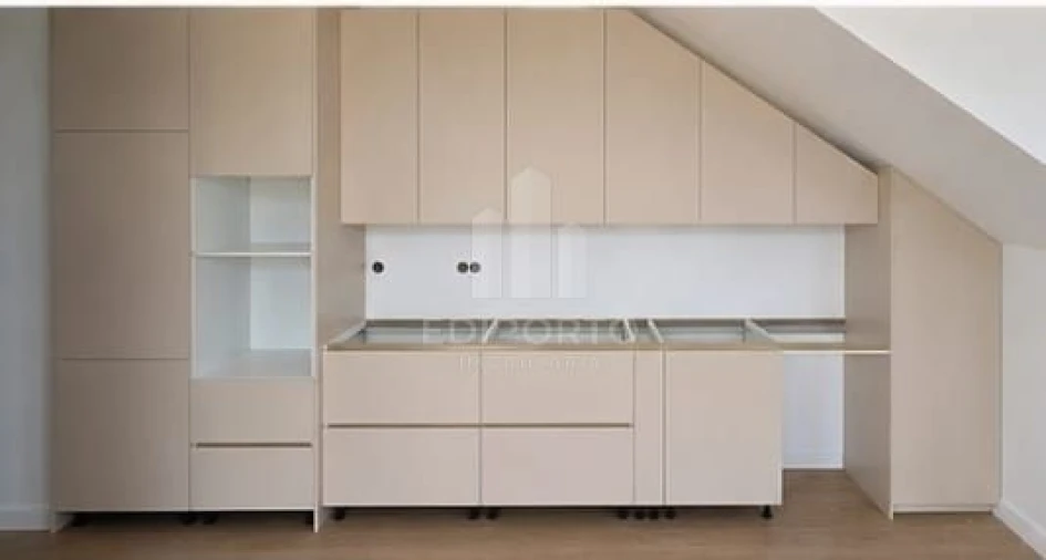 Apartamento T3 para Venda em Santa Marinha e São Pedro da Afurada Foto 4