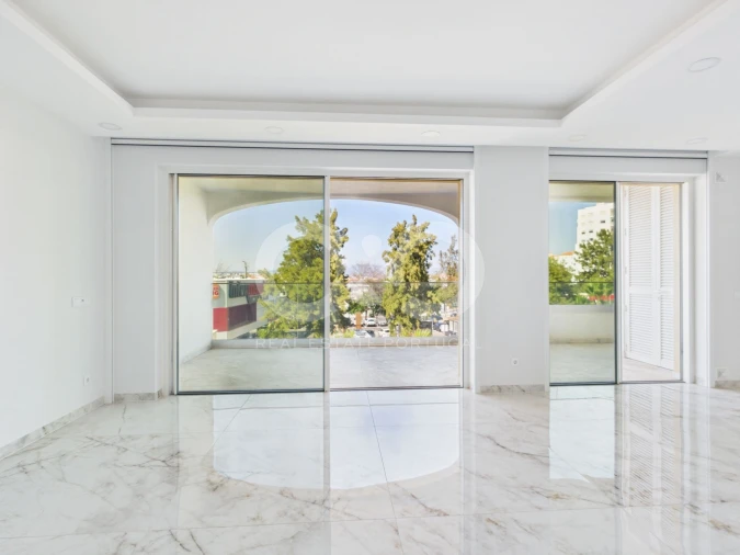 Apartamento T2 para Venda em Lagos (São Sebastião e Santa Maria) Foto 4