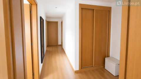 Apartamento T2 para Venda em Rio de Mouro