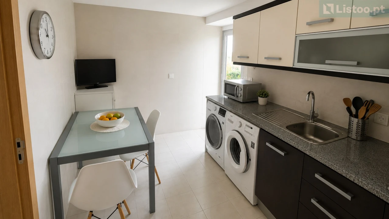 Apartamento T2 para Venda em Rio de Mouro Foto 15