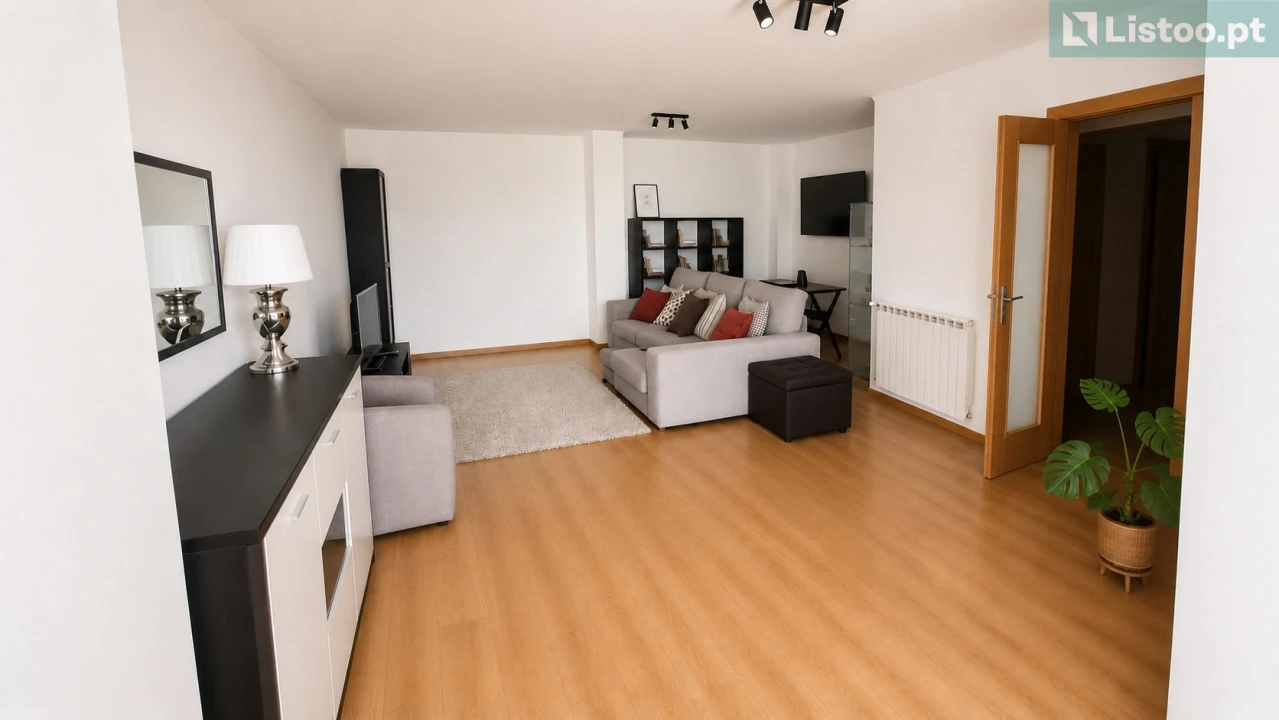 Apartamento T2 para Venda em Rio de Mouro Foto 2