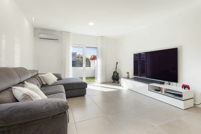 Moradia T3 para Venda em Fernao Ferro