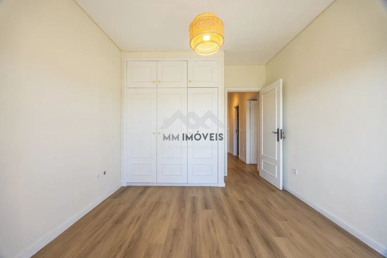 Apartamento T3 para Venda em Santa Marinha e São Pedro da Afurada Foto 15