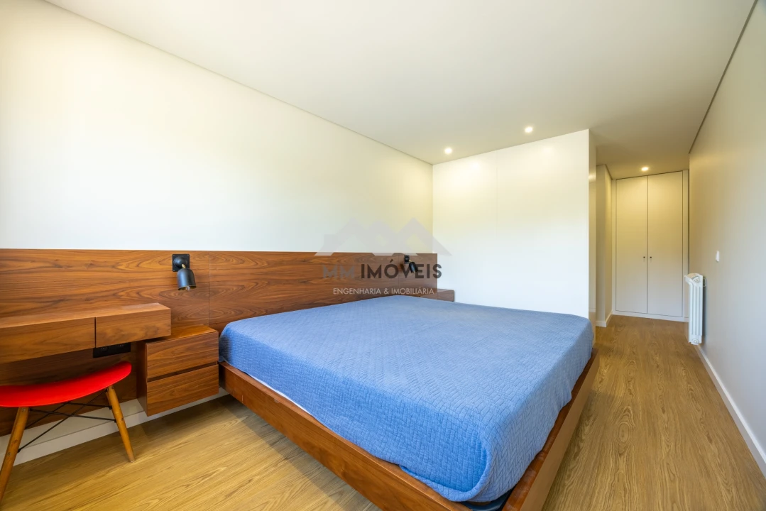Apartamento T3 para Venda em Valongo Foto 22