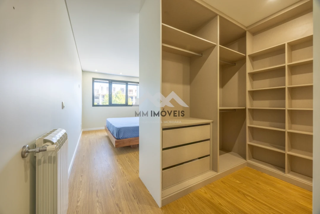 Apartamento T3 para Venda em Valongo Foto 21