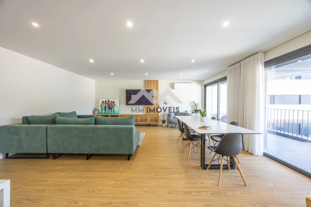 Apartamento T3 para Venda em Valongo Foto 7