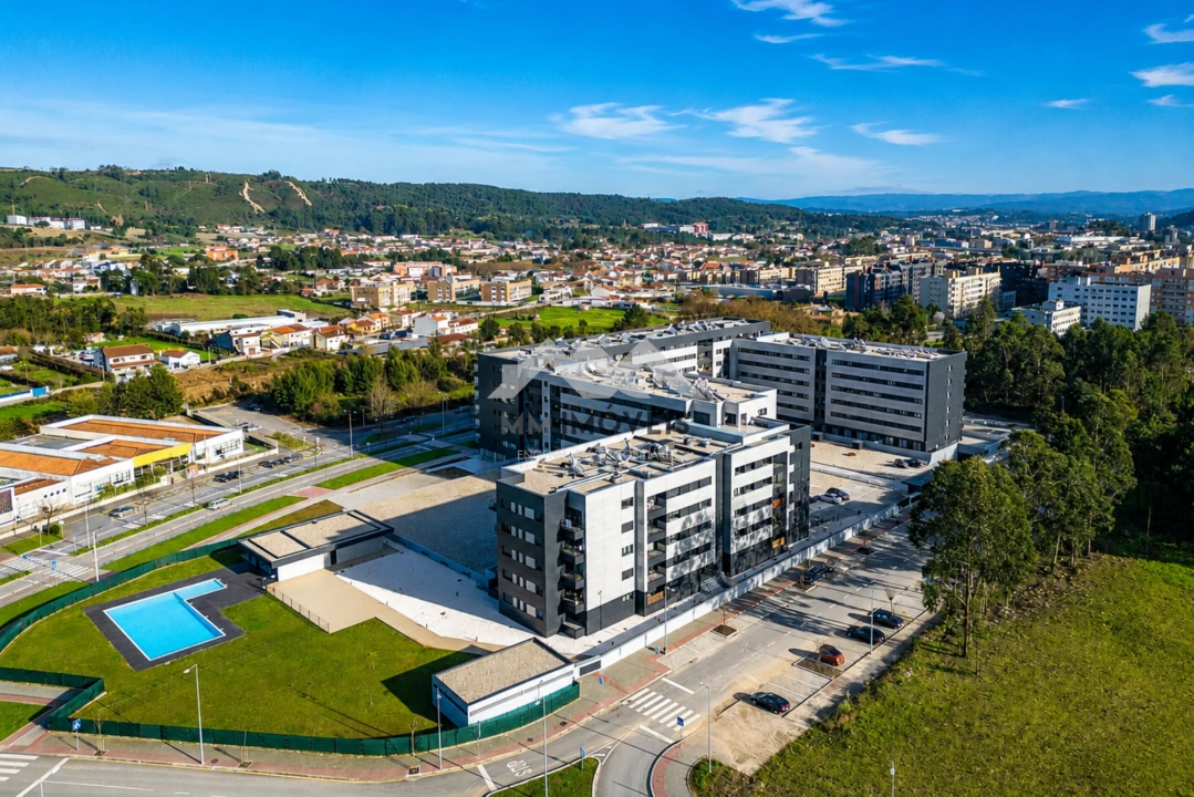 Apartamento T3 para Venda em Valongo Foto 40