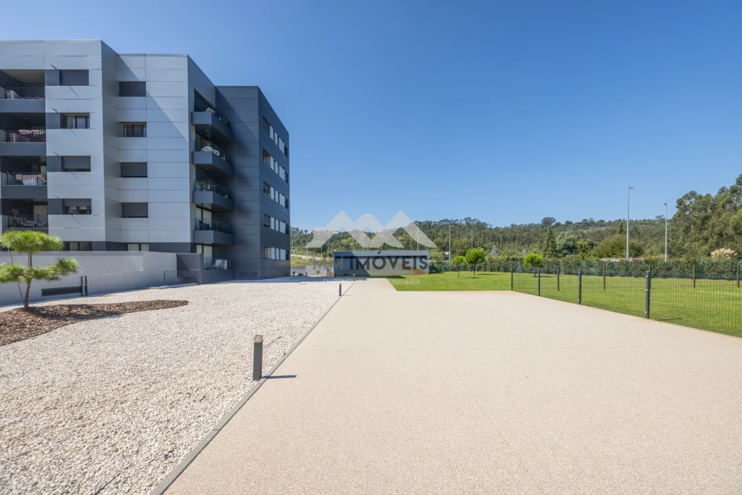 Apartamento T3 para Venda em Valongo Foto 52