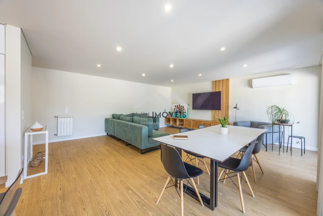 Apartamento T3 para Venda em Valongo Foto 19