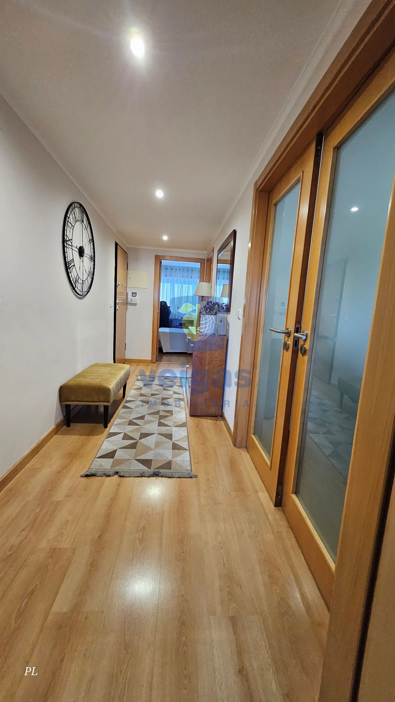 Apartamento T4 para Venda em Rio de Mouro Foto 17