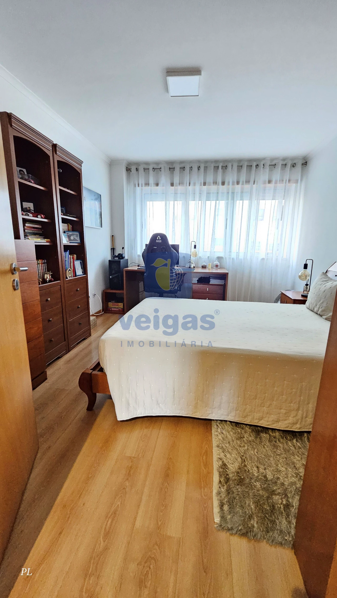 Apartamento T4 para Venda em Rio de Mouro Foto 11