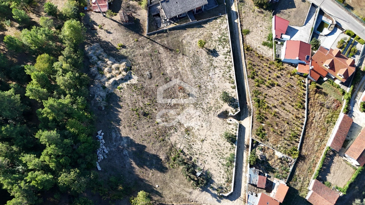 Terreno para Venda em Eiras, São Julião de Montenegro e Cela Foto 16