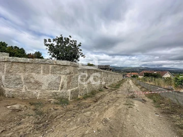 Terreno para Venda em Eiras, São Julião de Montenegro e Cela
