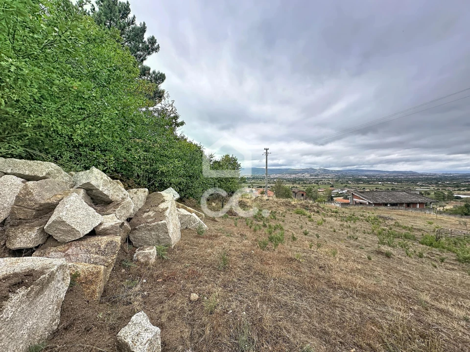 Terreno para Venda em Eiras, São Julião de Montenegro e Cela Foto 13