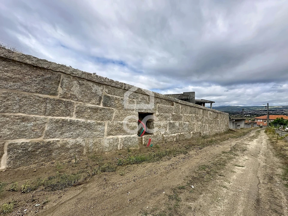 Terreno para Venda em Eiras, São Julião de Montenegro e Cela Foto 12