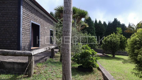 Moradia T3 para Venda em Santo Antonio da Serra