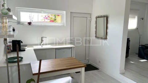 Moradia T2 para Arrendamento em Agualva e Mira-Sintra
