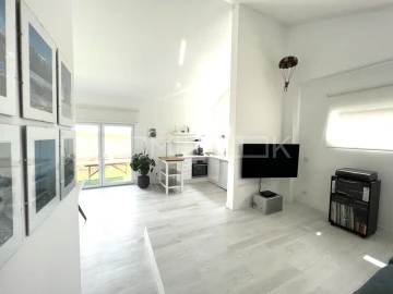 Moradia T2 para Arrendamento em Agualva e Mira-Sintra