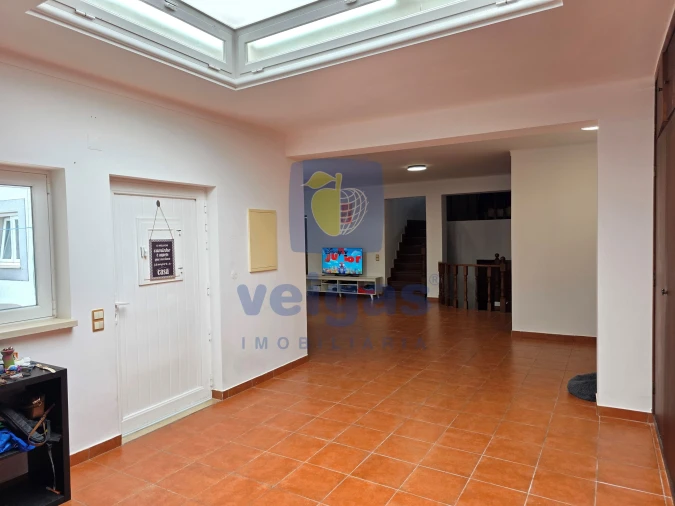 Moradia T5 para Venda em Usseira Foto 31