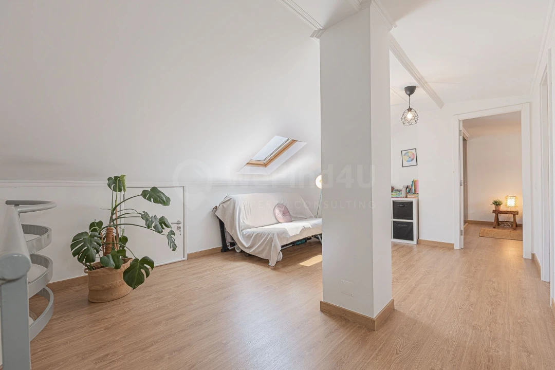 Apartamento T3 para Venda em Almada, Cova da Piedade, Pragal e Cacilhas Foto 29