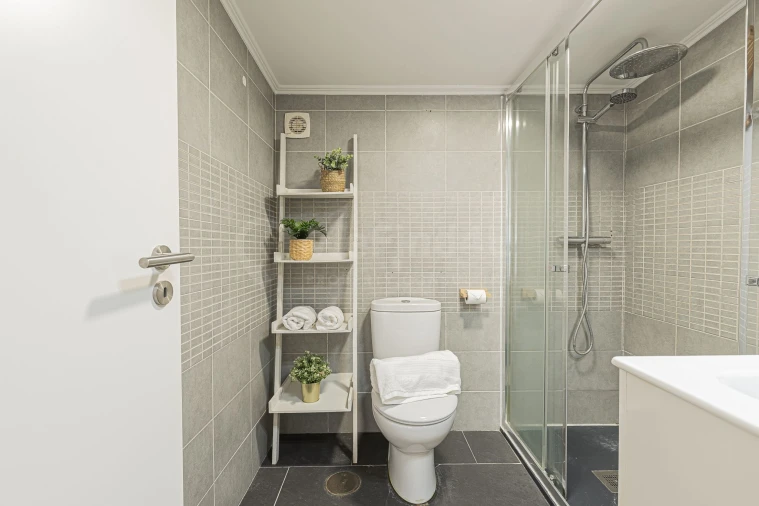 Apartamento T3 para Venda em Almada, Cova da Piedade, Pragal e Cacilhas Foto 48