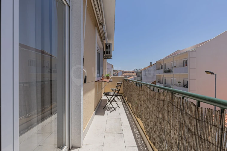Apartamento T3 para Venda em Almada, Cova da Piedade, Pragal e Cacilhas Foto 10