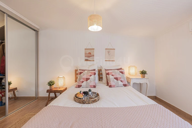 Apartamento T3 para Venda em Almada, Cova da Piedade, Pragal e Cacilhas Foto 35