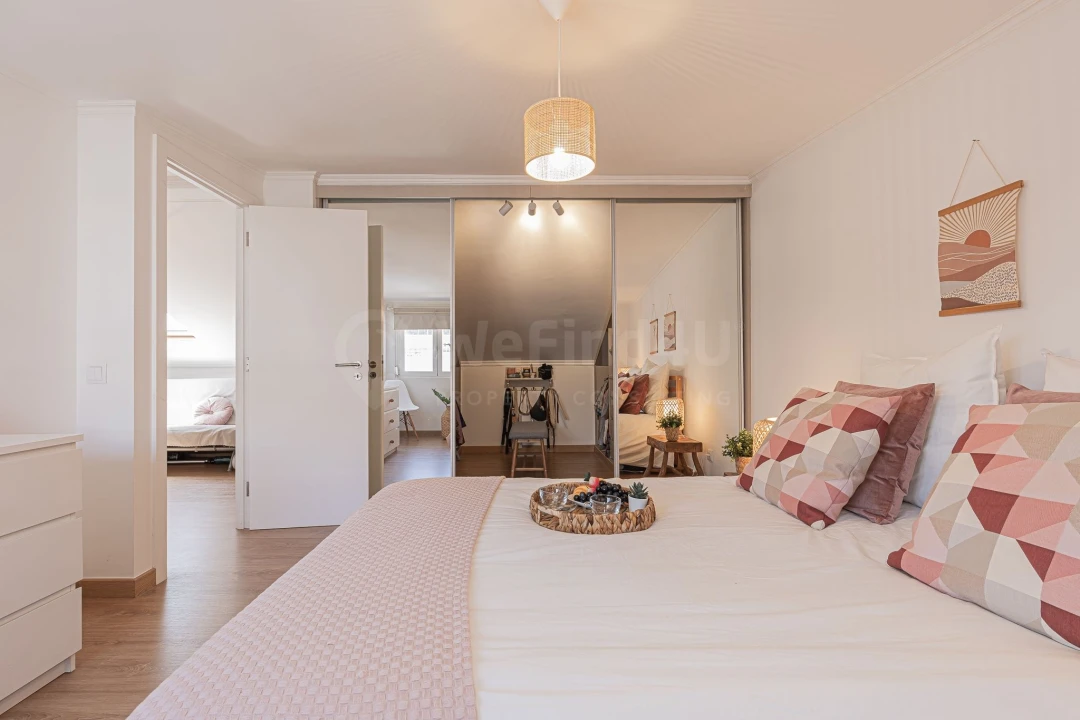 Apartamento T3 para Venda em Almada, Cova da Piedade, Pragal e Cacilhas Foto 38