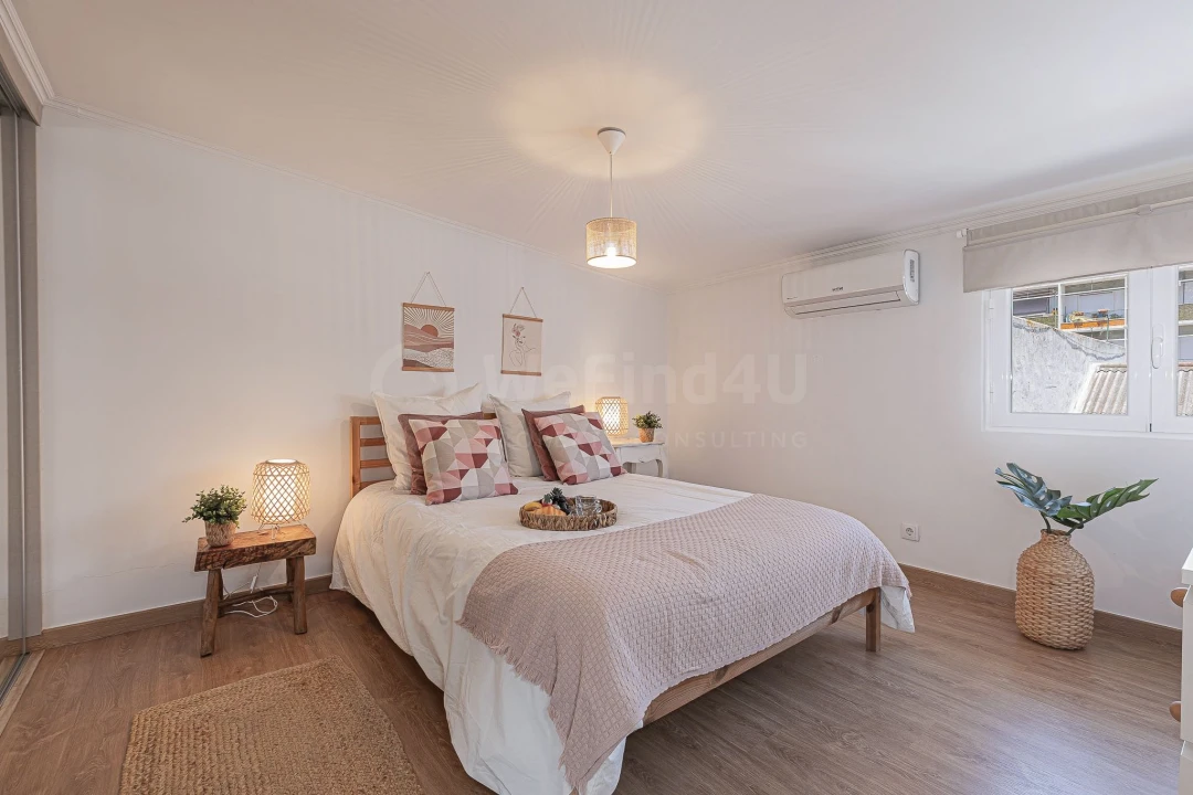 Apartamento T3 para Venda em Almada, Cova da Piedade, Pragal e Cacilhas Foto 34