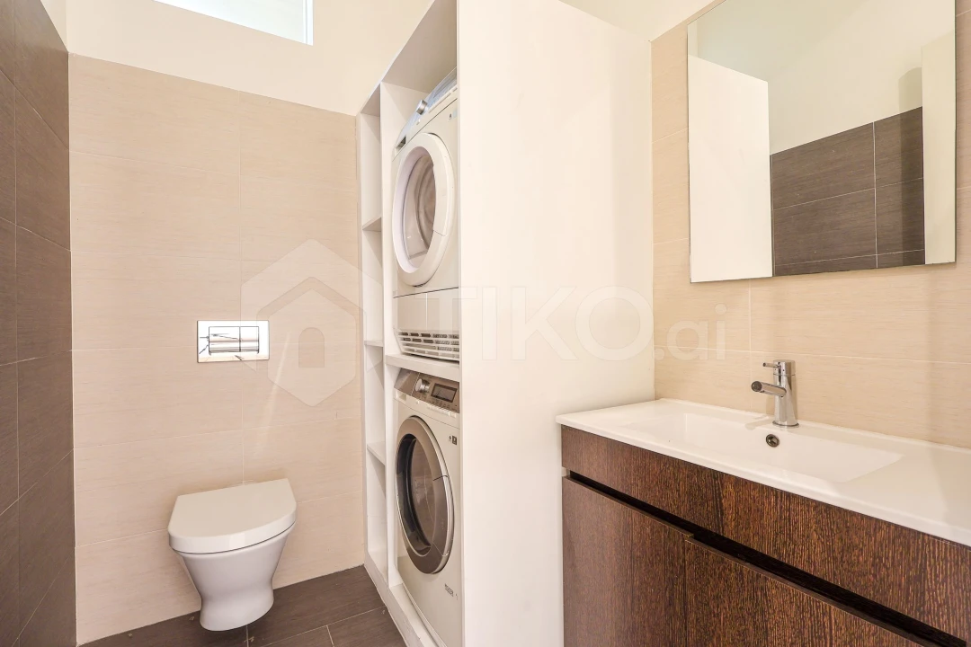 Apartamento T3 para Venda em Santo António Foto 28