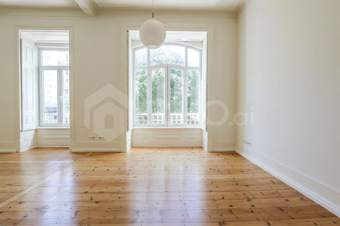Apartamento T3 para Venda em Santo António Foto 1