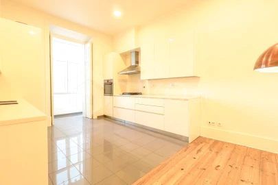 Apartamento T3 para Venda em Santo António