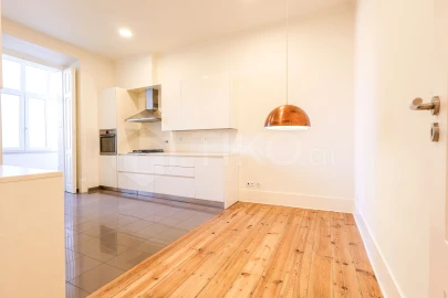 Apartamento T3 para Venda em Santo António