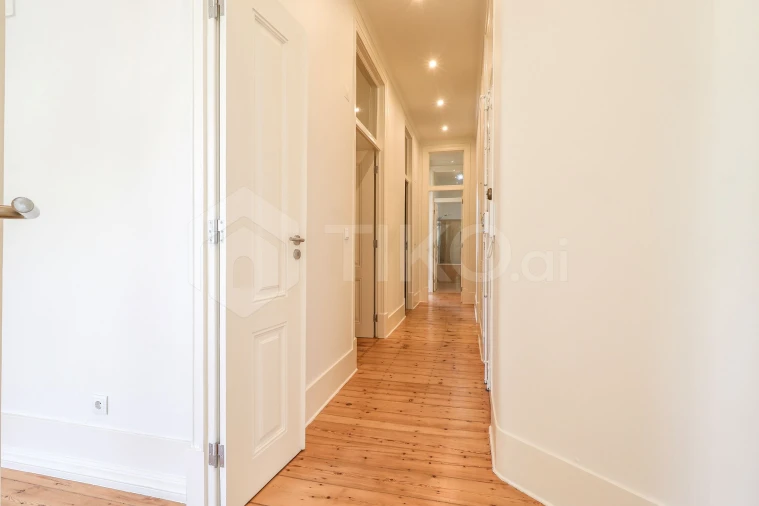 Apartamento T3 para Venda em Santo António Foto 17