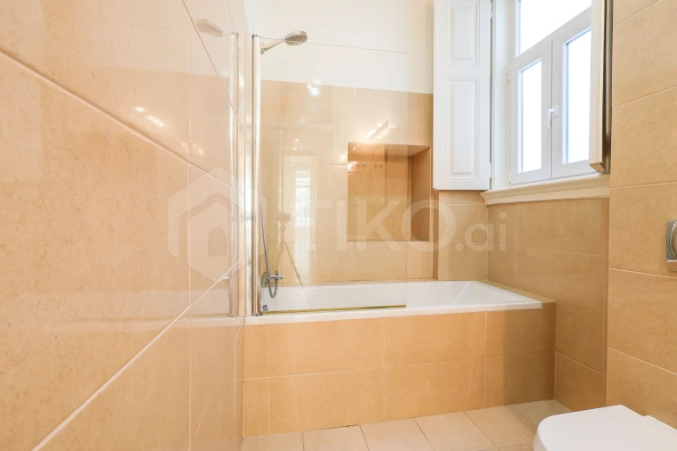 Apartamento T3 para Venda em Santo António Foto 49