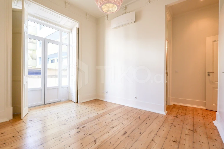 Apartamento T3 para Venda em Santo António Foto 40