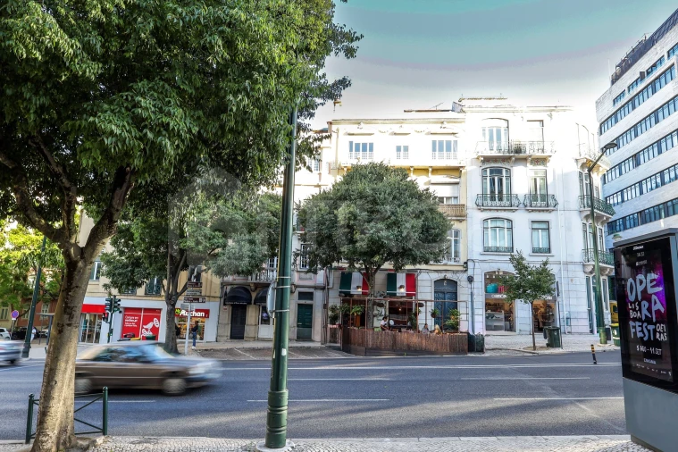 Apartamento T3 para Venda em Santo António Foto 55