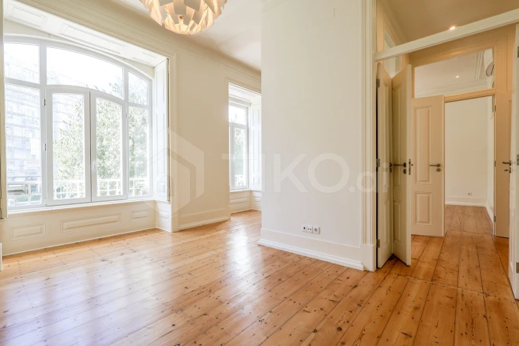 Apartamento T3 para Venda em Santo António Foto 4