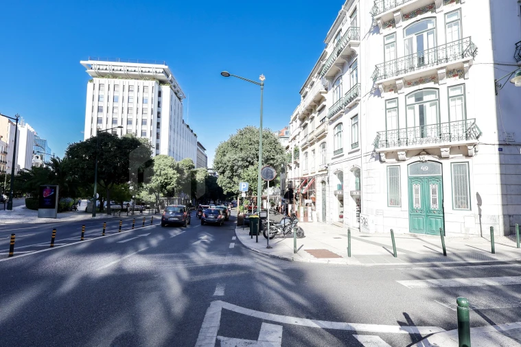 Apartamento T3 para Venda em Santo António Foto 51