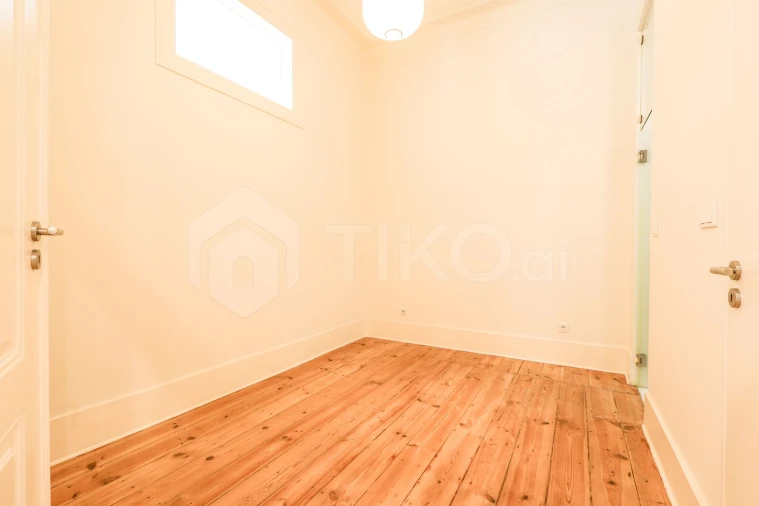 Apartamento T3 para Venda em Santo António Foto 19