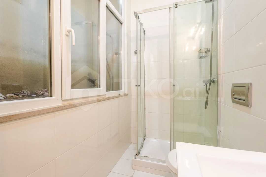 Apartamento T3 para Venda em Santo António Foto 24