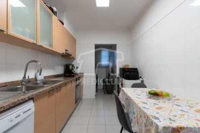 Apartamento T2 para Venda em Caniço
