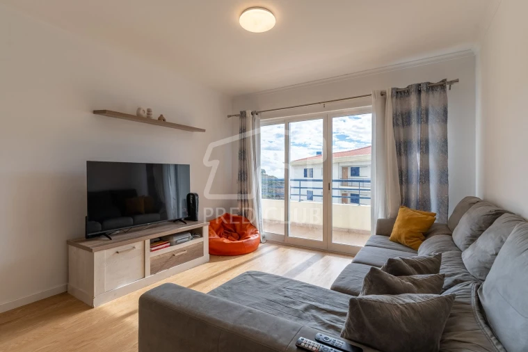 Apartamento T2 para Venda em Caniço Foto 19
