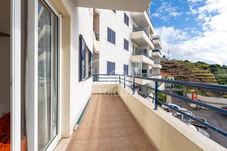 Apartamento T2 para Venda em Caniço Foto 23