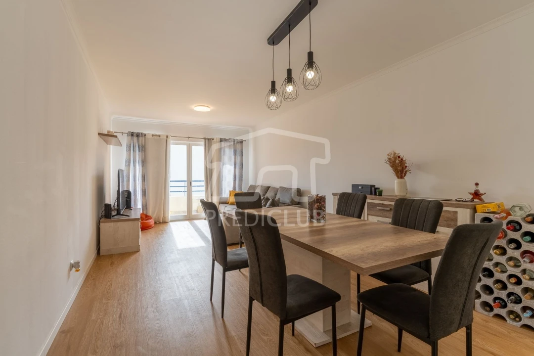 Apartamento T2 para Venda em Caniço Foto 16