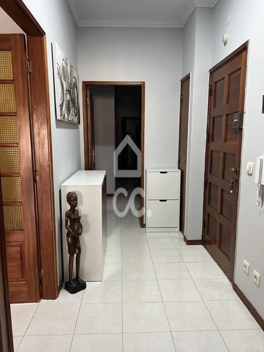 Apartamento T3 para Venda em Darque Foto 17