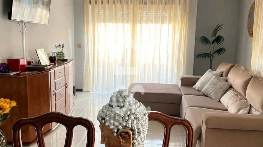 Apartamento T3 para Venda em Darque