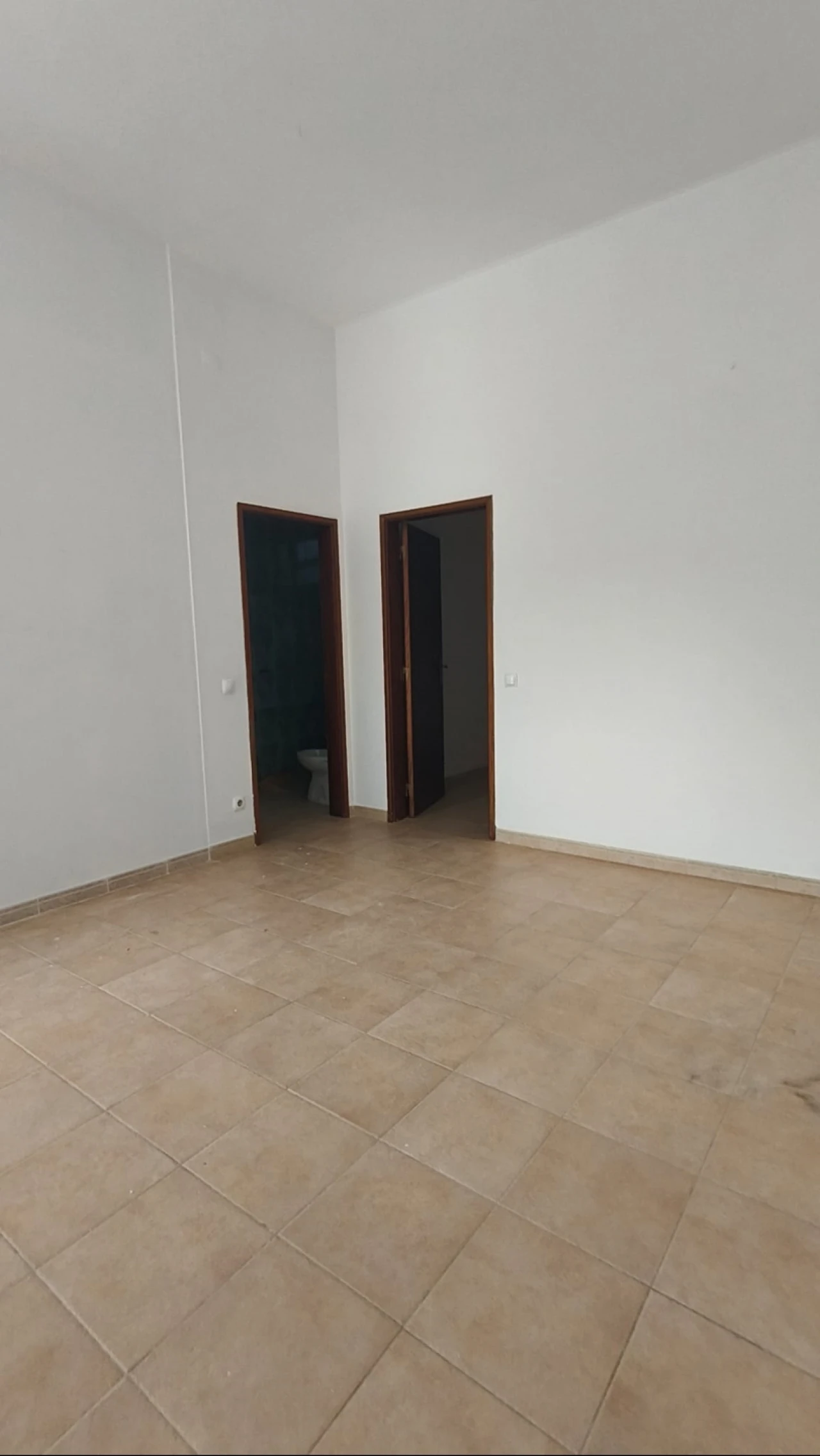 Moradia T4 para Venda em Aljubarrota Foto 9
